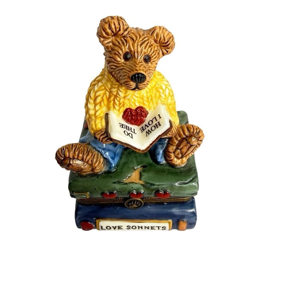 Boyds Bears Bearware Pottery “Wilson with Love Sonnets” Hinged Trinket Box 1E/23